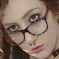 Natural & Thicc Milky Momma Naakt