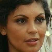 Nawell Madani Naakt