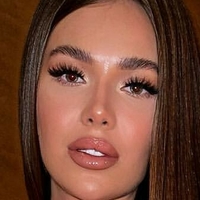 Nazarova Arina Naakt