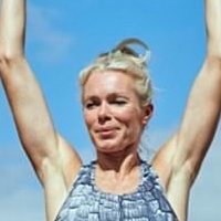 Nell McAndrew Naakt