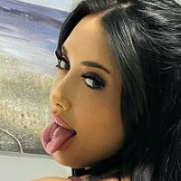 Nialarani Naakt