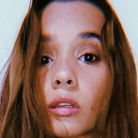 Nicole Umana Naakt