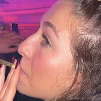 Nikki Kay Naakt
