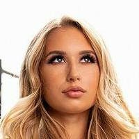 Nikki Sullivan Naakt