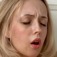 noellecameliaof Naakt