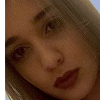 Nourine Abouseada Naakt