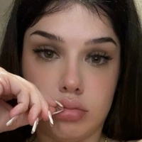 nuttynaomi Naakt