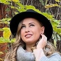 Olga Velichko Naakt