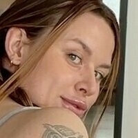 Olivia Hale Naakt