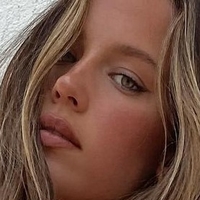 Olivia Mathers Naakt