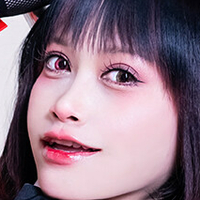 Oni Hitomi Naakt