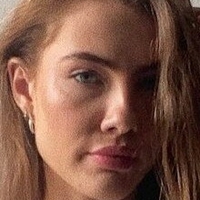 Oonagh C Naakt