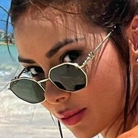 Paola Triana Naakt