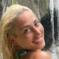 Paula Dinamicah Naakt