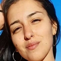 Paula Pérez Beneteau Naakt