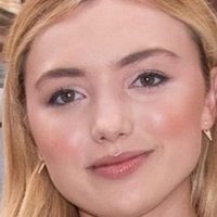 Peyton Roi List Naakt