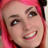 PinkHairedFox Naakt