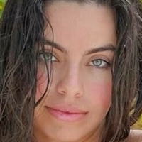 Priscilla Huggins Naakt