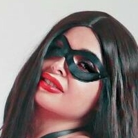 Priscilla Naakt