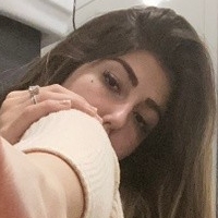 Queen Shiraz Naakt