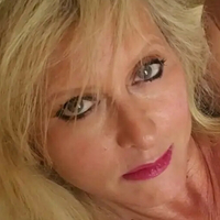 Reba Fitnice Naakt