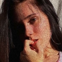 Rebeca Yael Naakt