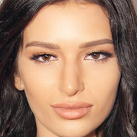 Rebecca Karalash Naakt