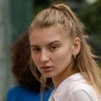 Regan Budimir Naakt