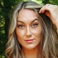 Regileesummer Naakt