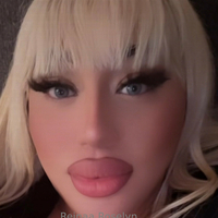 reinaaroselyn Naakt