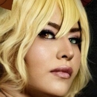 Rose Baikan Cos Naakt