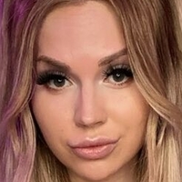 ryleenova Naakt