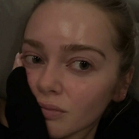 Samantha Riehl Naakt