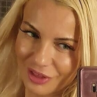 Sanja Tigrica Naakt