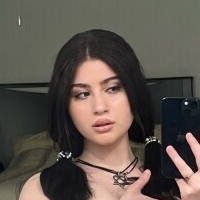 Sara Alrifaie Naakt