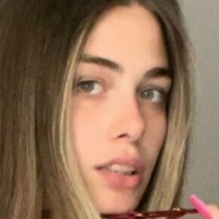 Sarah Binni Naakt
