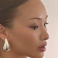 Sarah Cheung Naakt