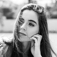 Sarah Desjardins Naakt