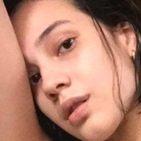 Sarah Holmes Naakt