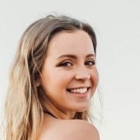 Sarah Senecal Naakt