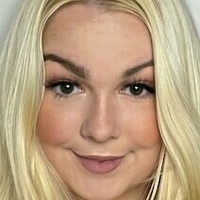Schnataa Naakt