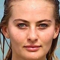 Selena Weber Naakt