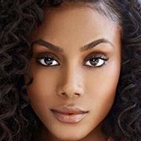 Shannon Thornton Naakt