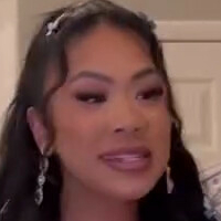 Sharon Tran Naakt