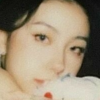 Shirliz Leee Naakt