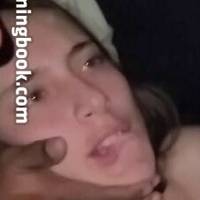 Slayun Naakt