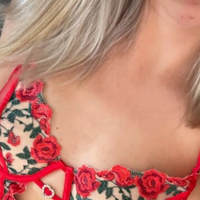 sofiasuprisd69 Naakt