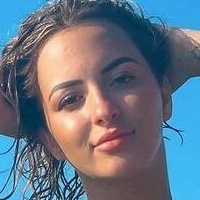 Sophia Stinnett Naakt