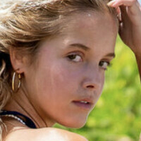 Sophie Jewel Naakt