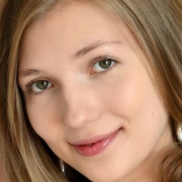 Sophie Lix Naakt